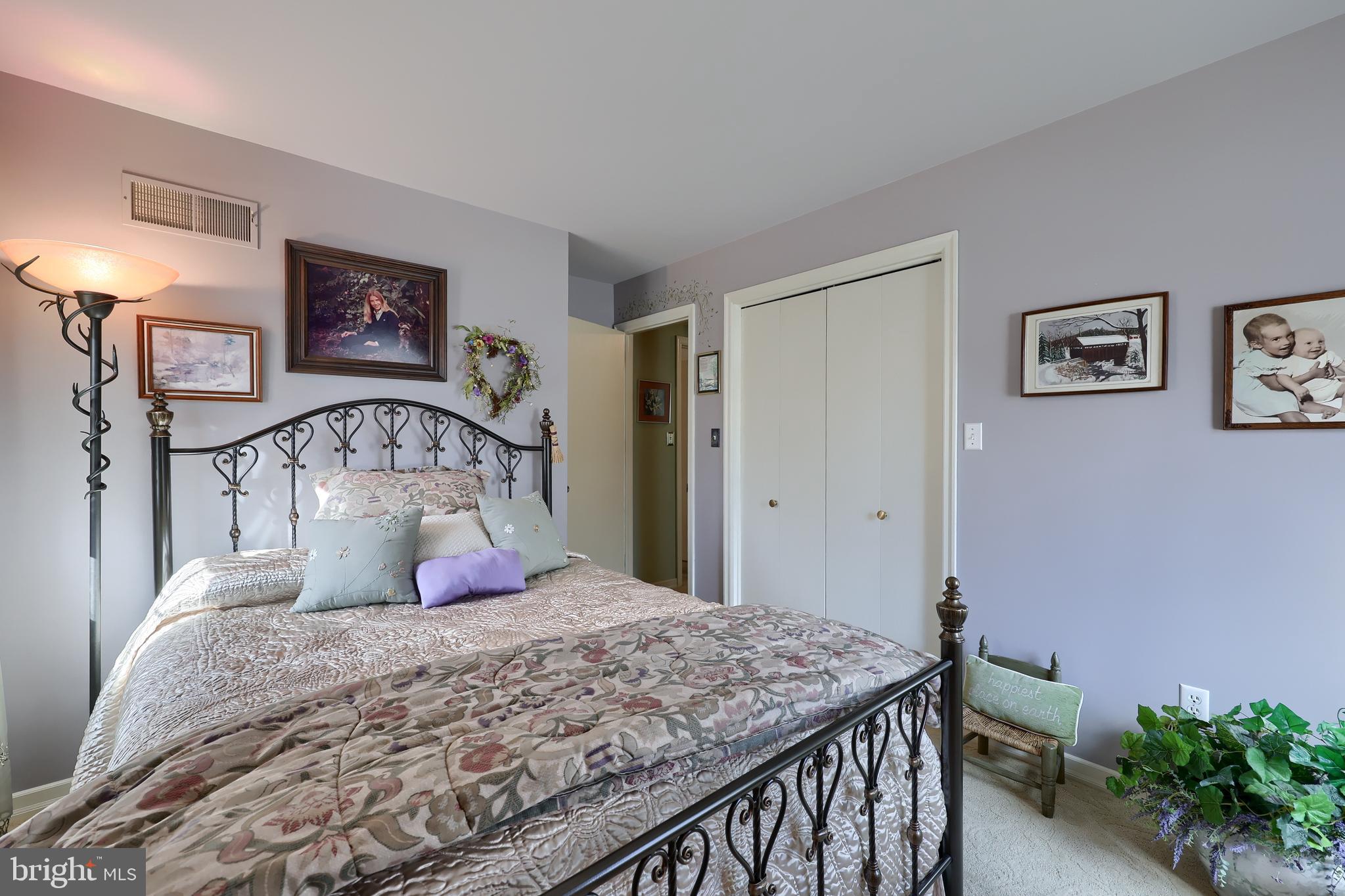 1 Mayapple Dr