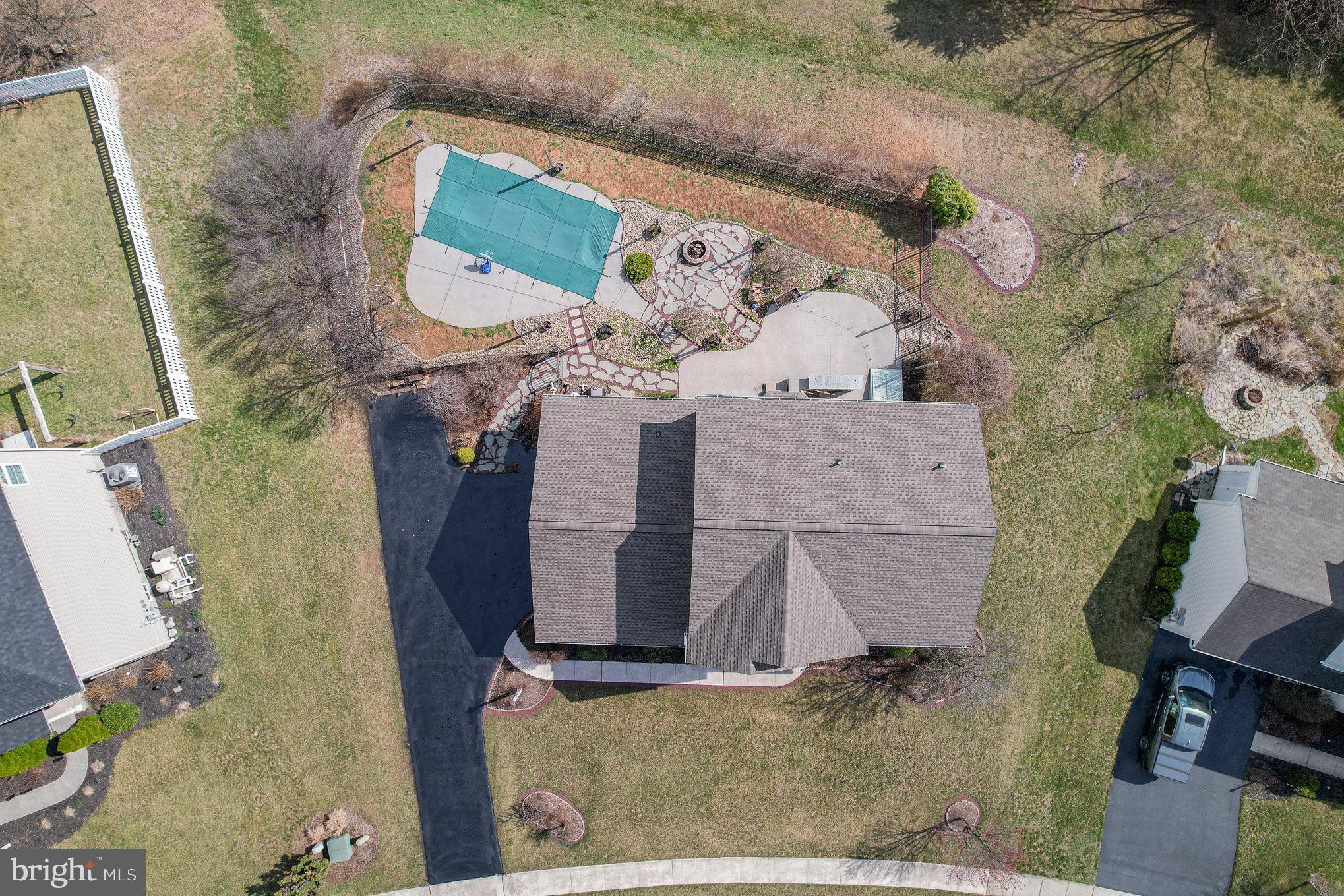 7273 Olde Mill Rd