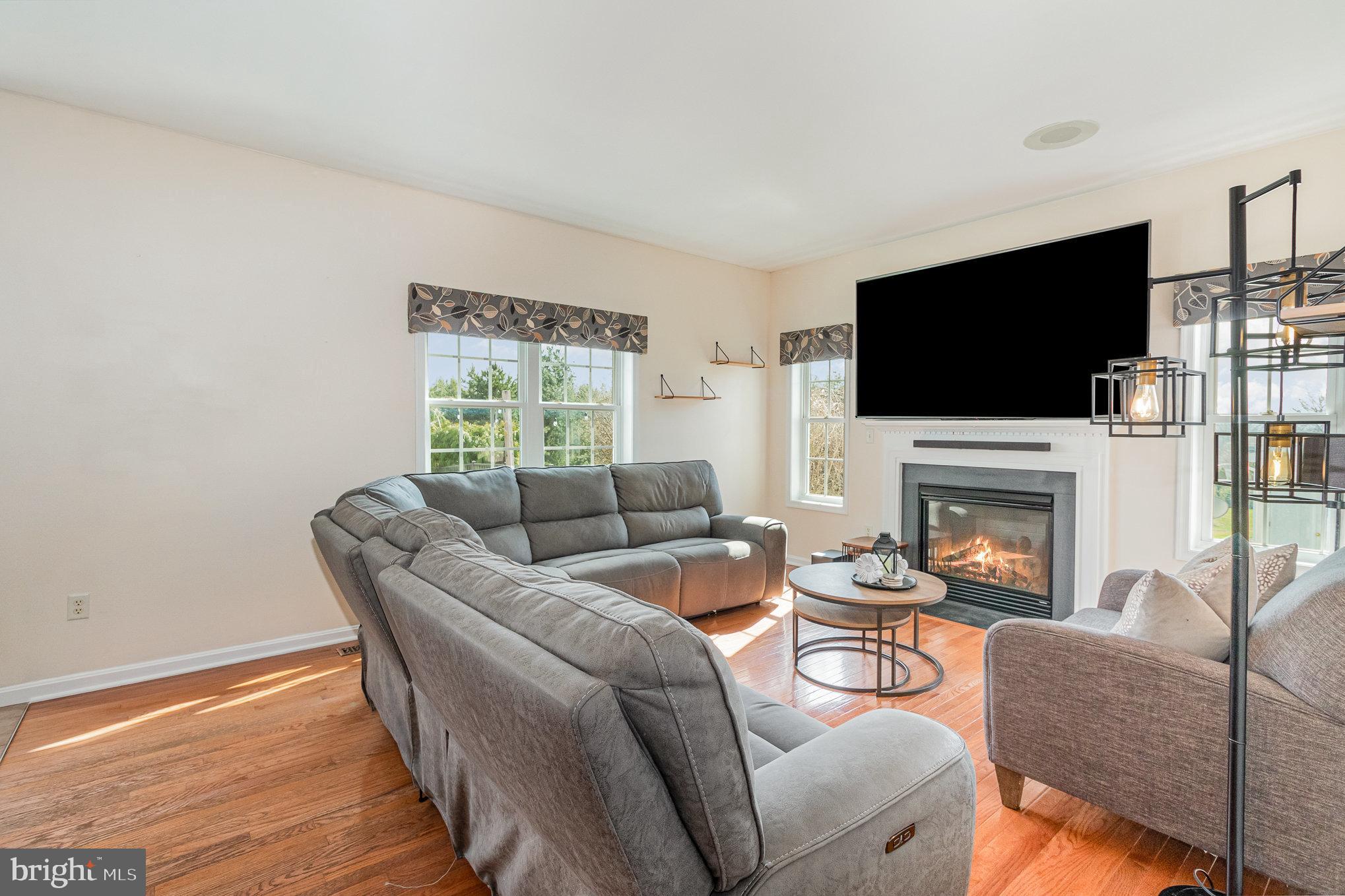 7273 Olde Mill Rd