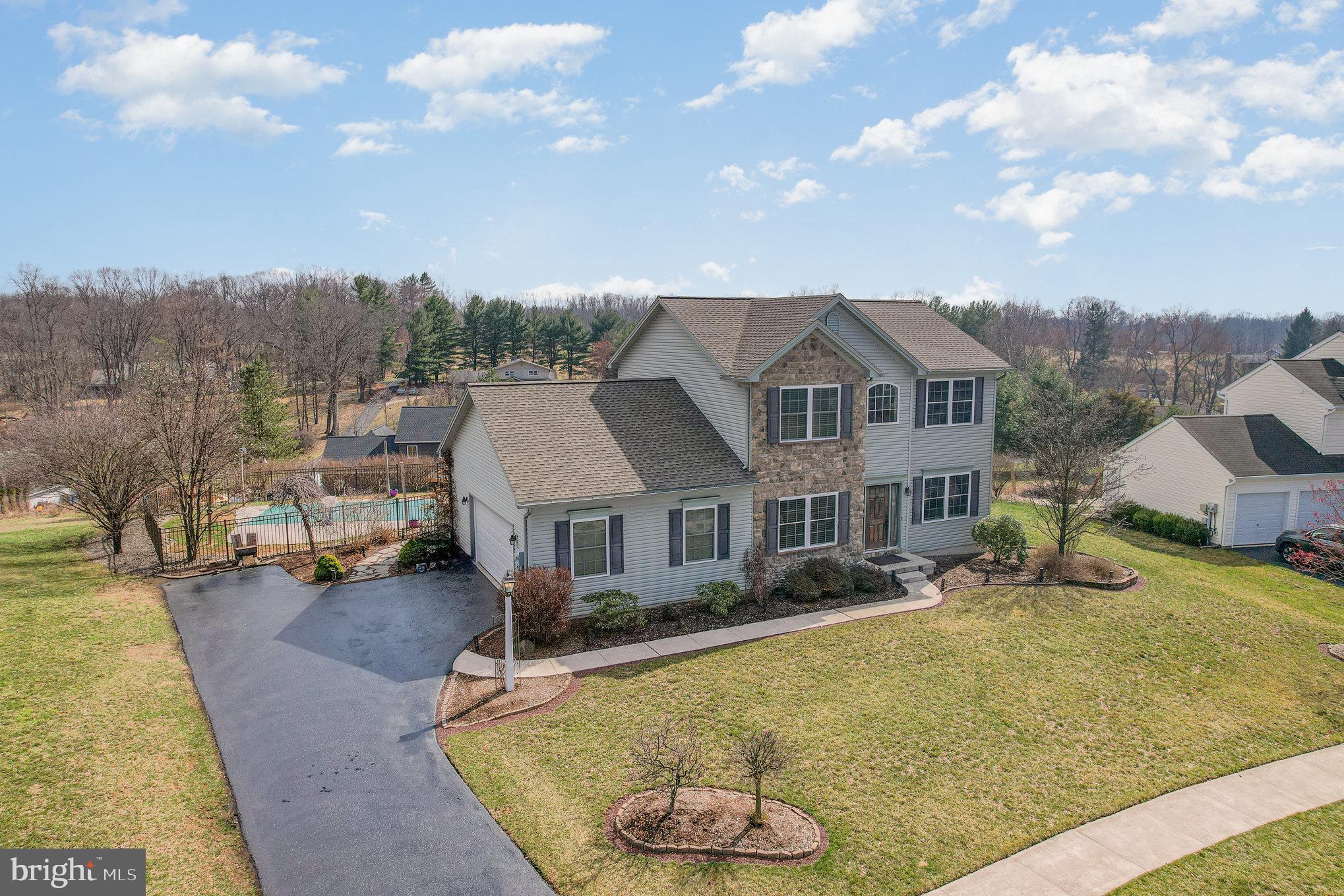 7273 Olde Mill Rd