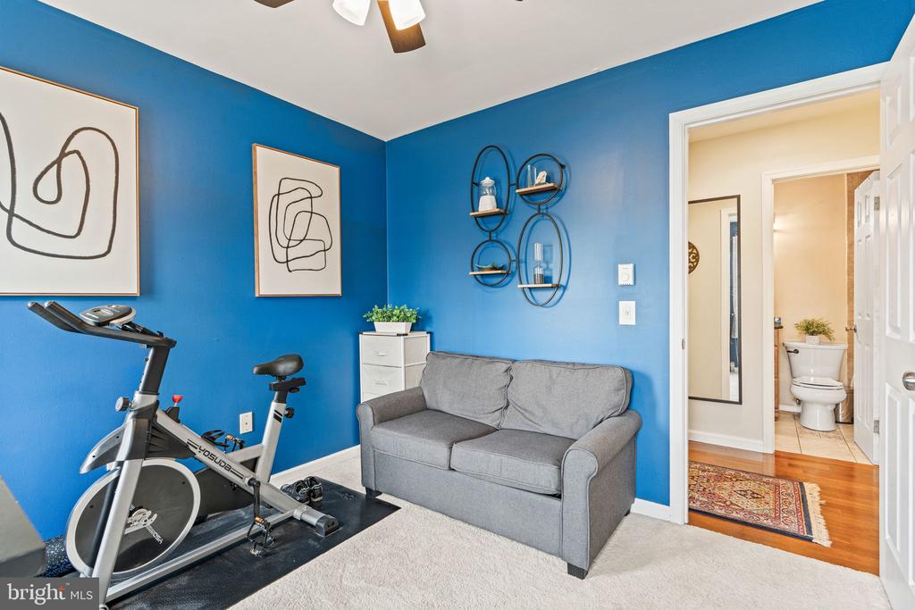 1379 Wandering Way