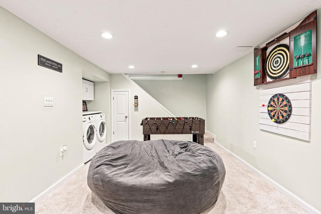 1379 Wandering Way
