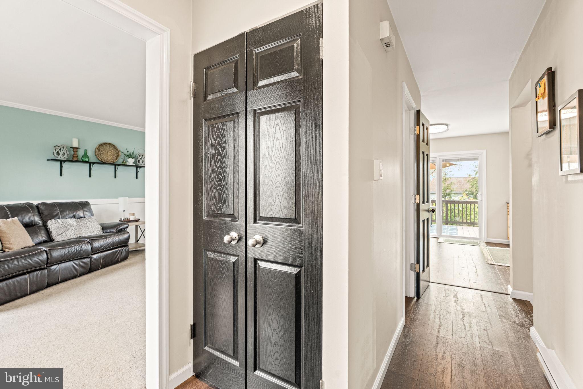 1379 Wandering Way
