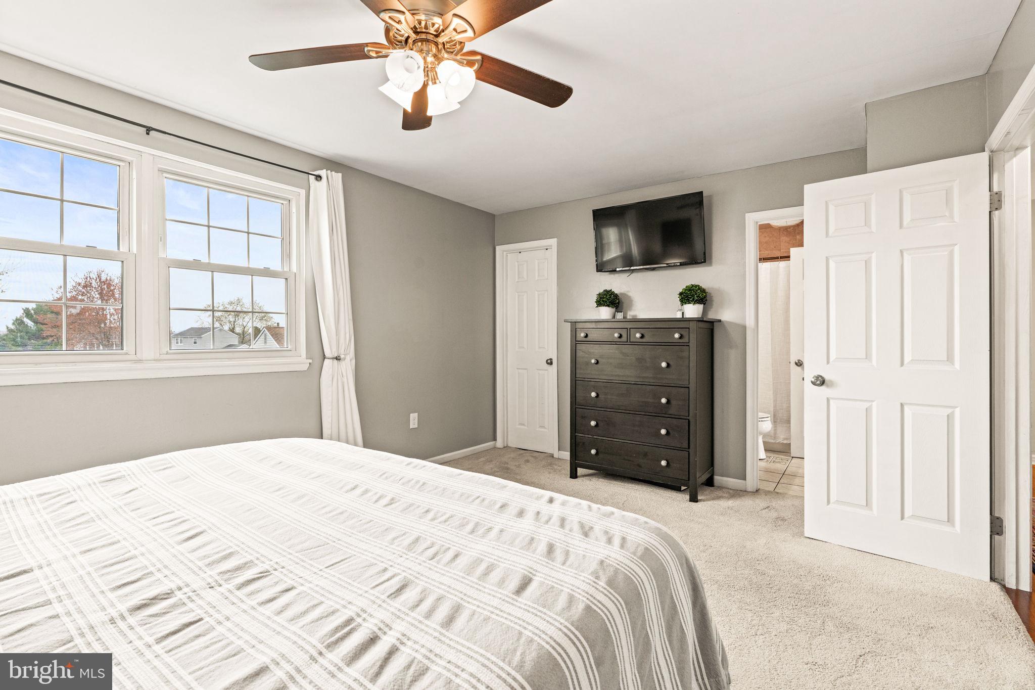 1379 Wandering Way