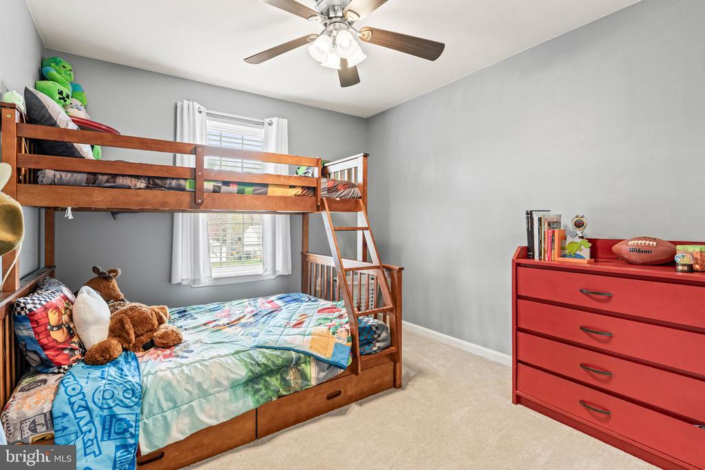 1379 Wandering Way