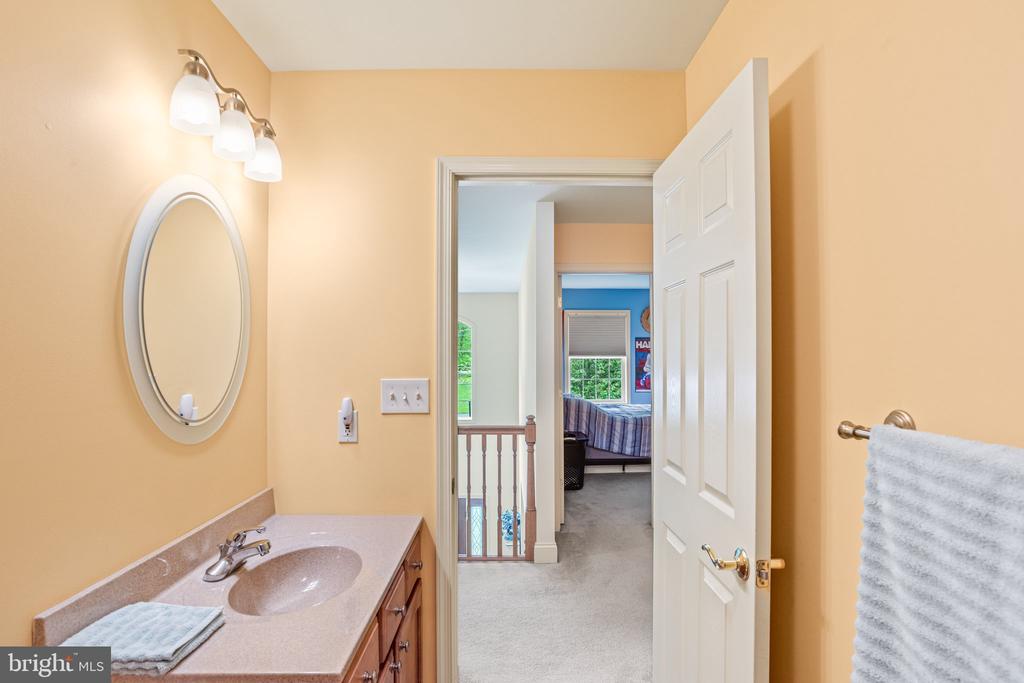159 Dividing Ridge Rd