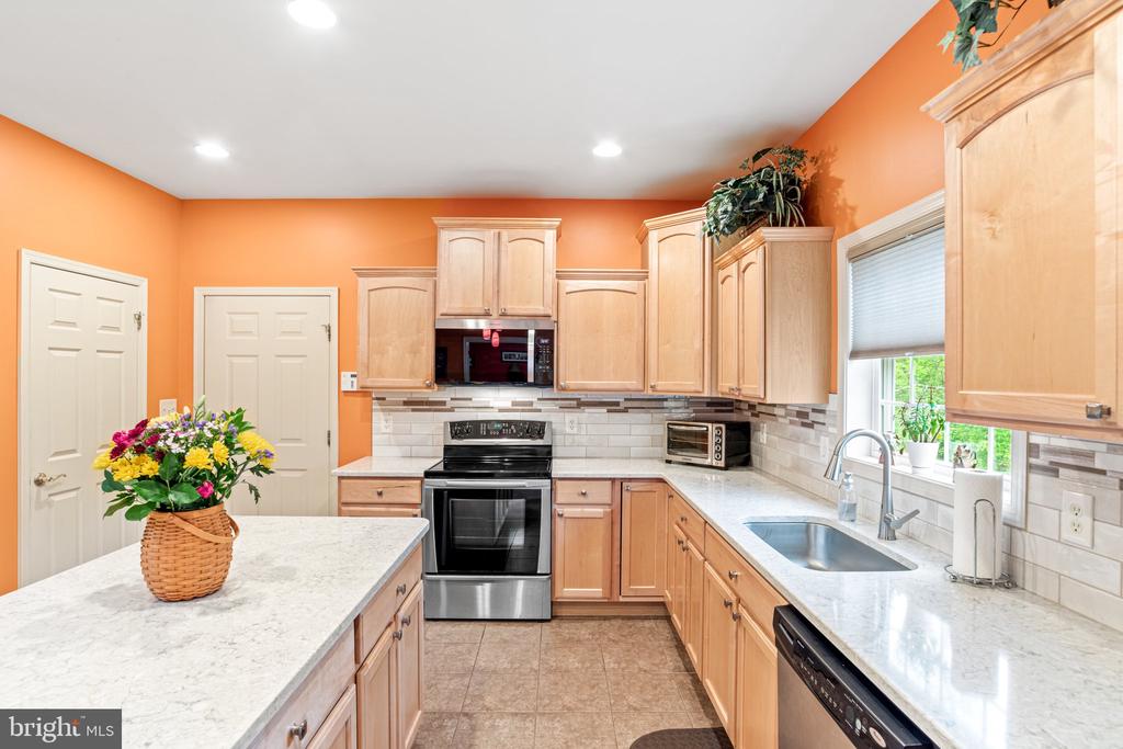 159 Dividing Ridge Rd
