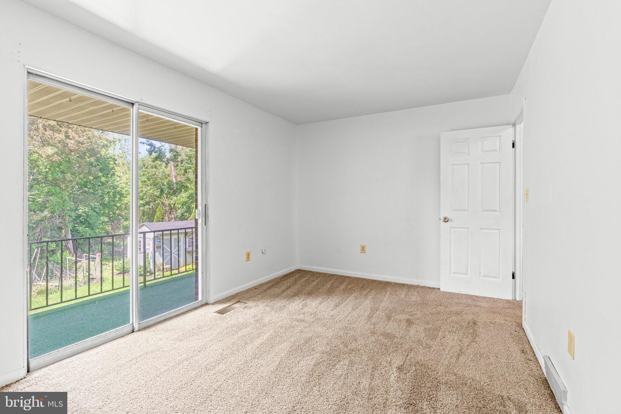 525 Mountain View Rd