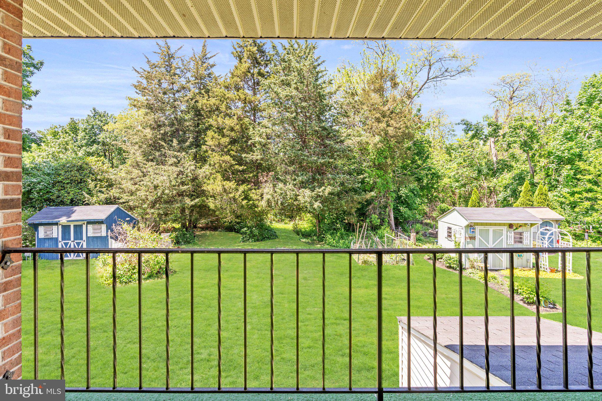 525 Mountain View Rd
