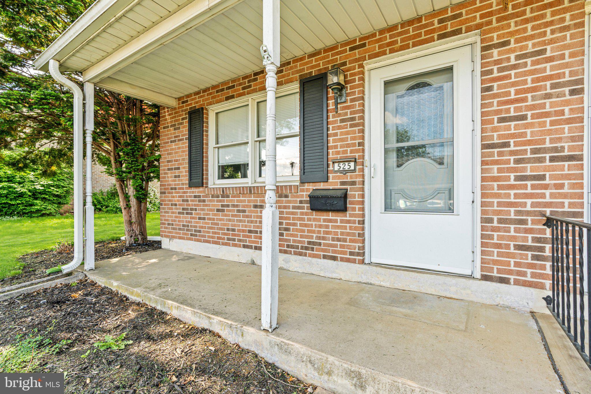 525 Mountain View Rd