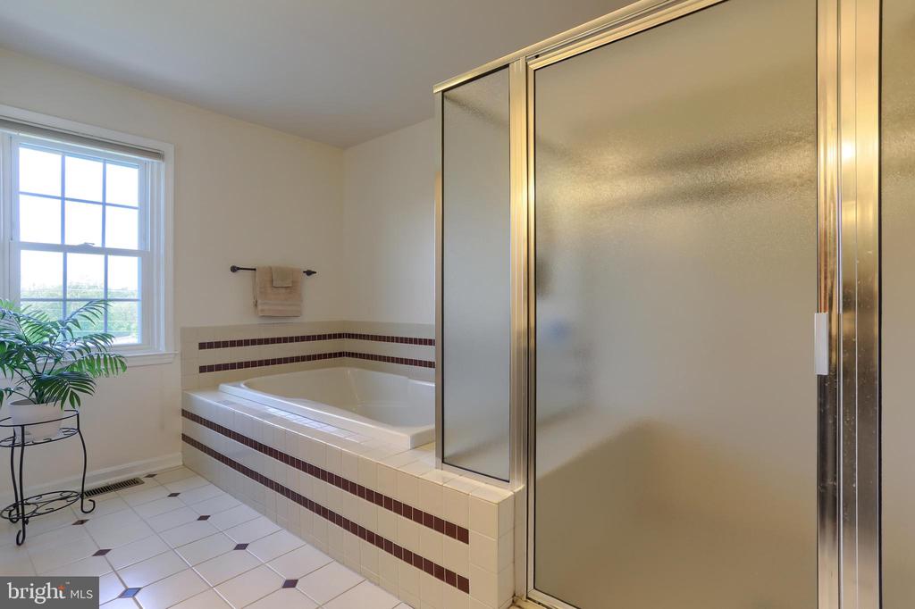 109 Doreen Dr