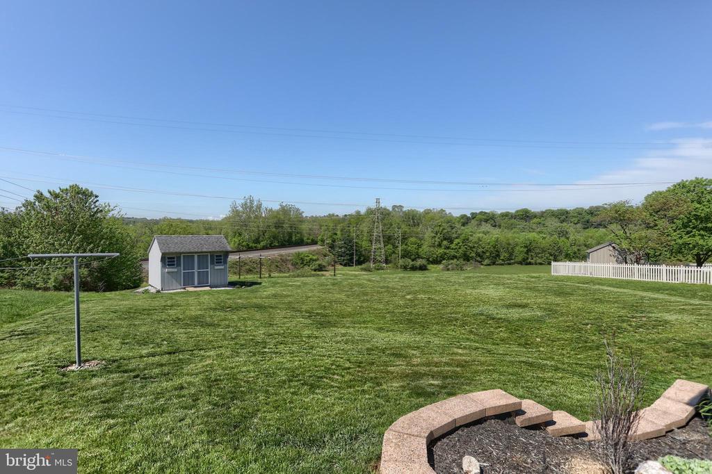 109 Doreen Dr