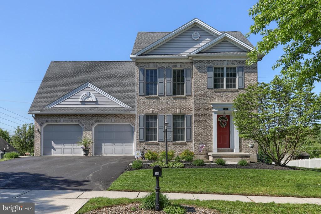 109 Doreen Dr
