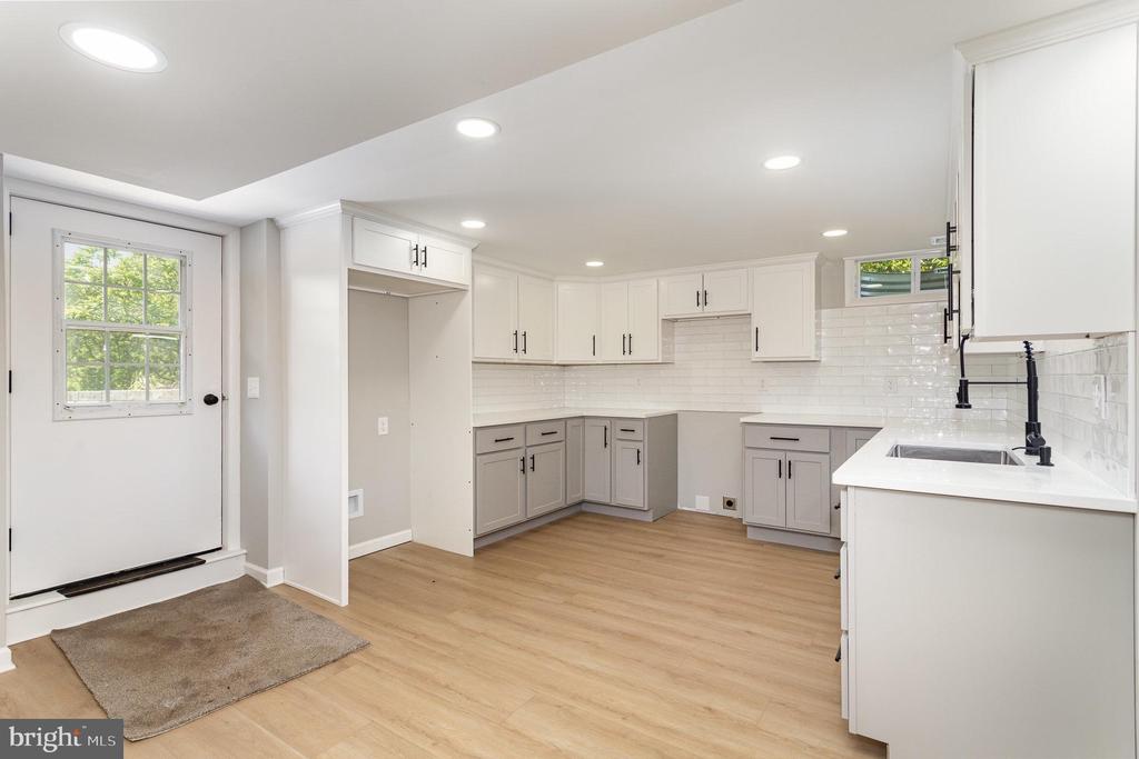 434 Bunker Hill Rd
