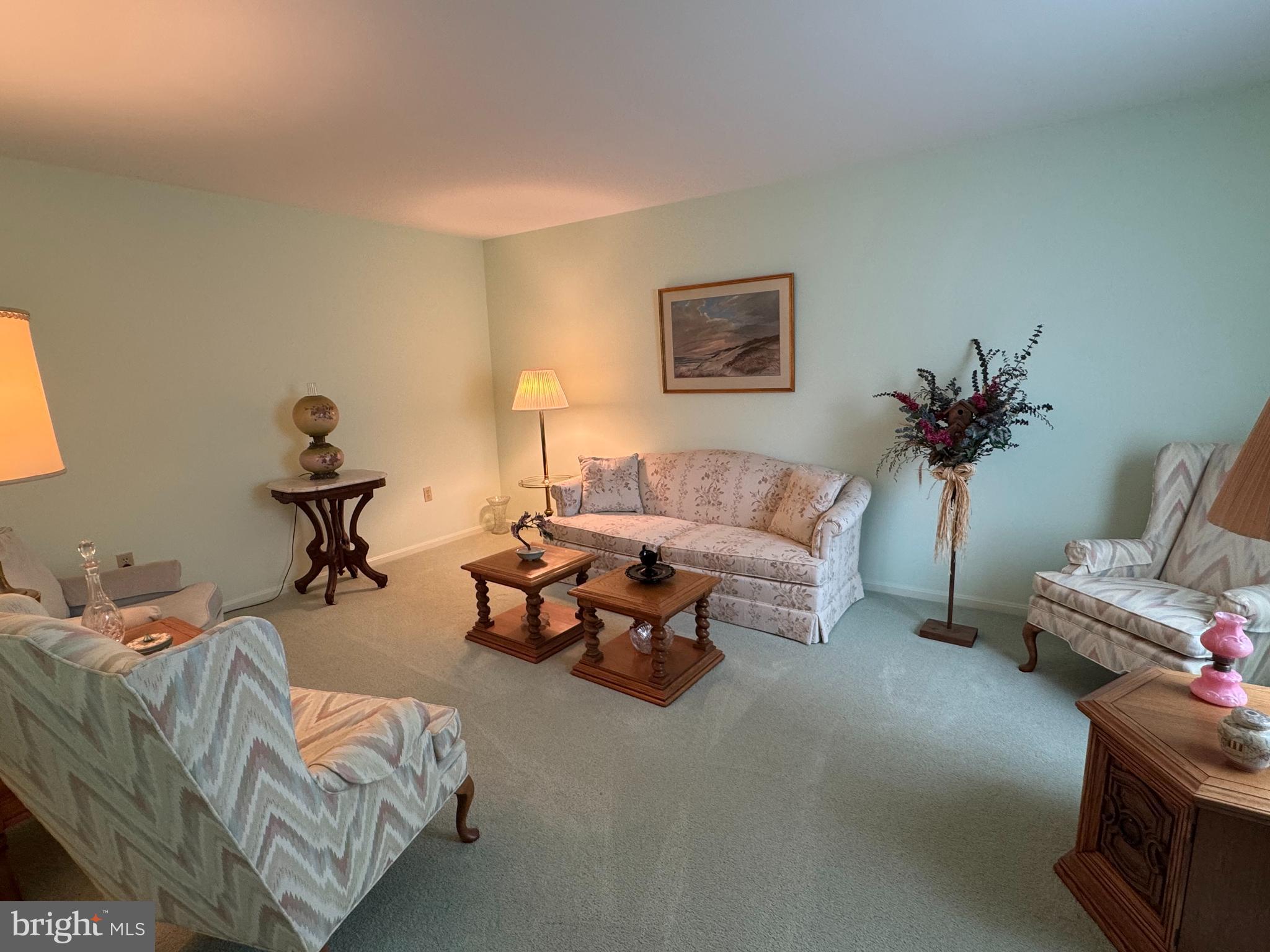 4102 Wimbledon Dr