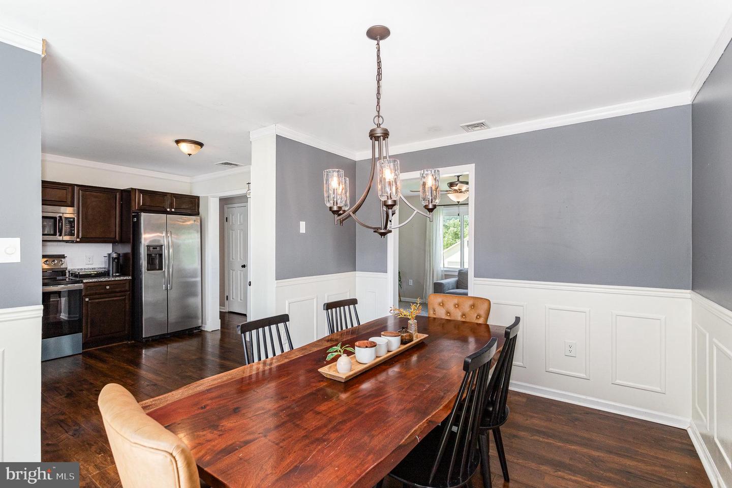 5071 Carrollton Dr