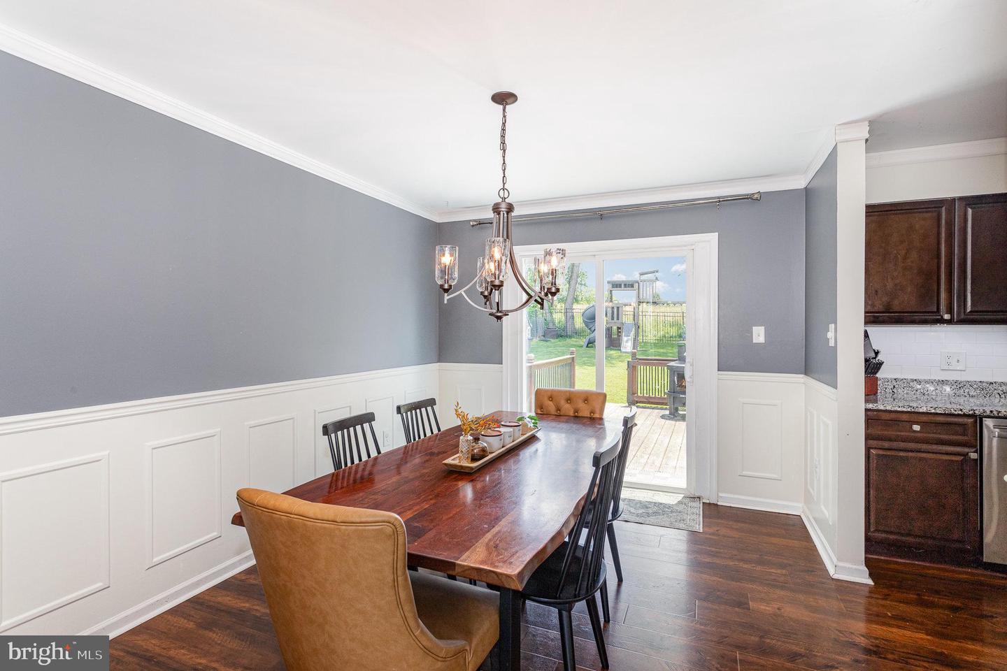 5071 Carrollton Dr