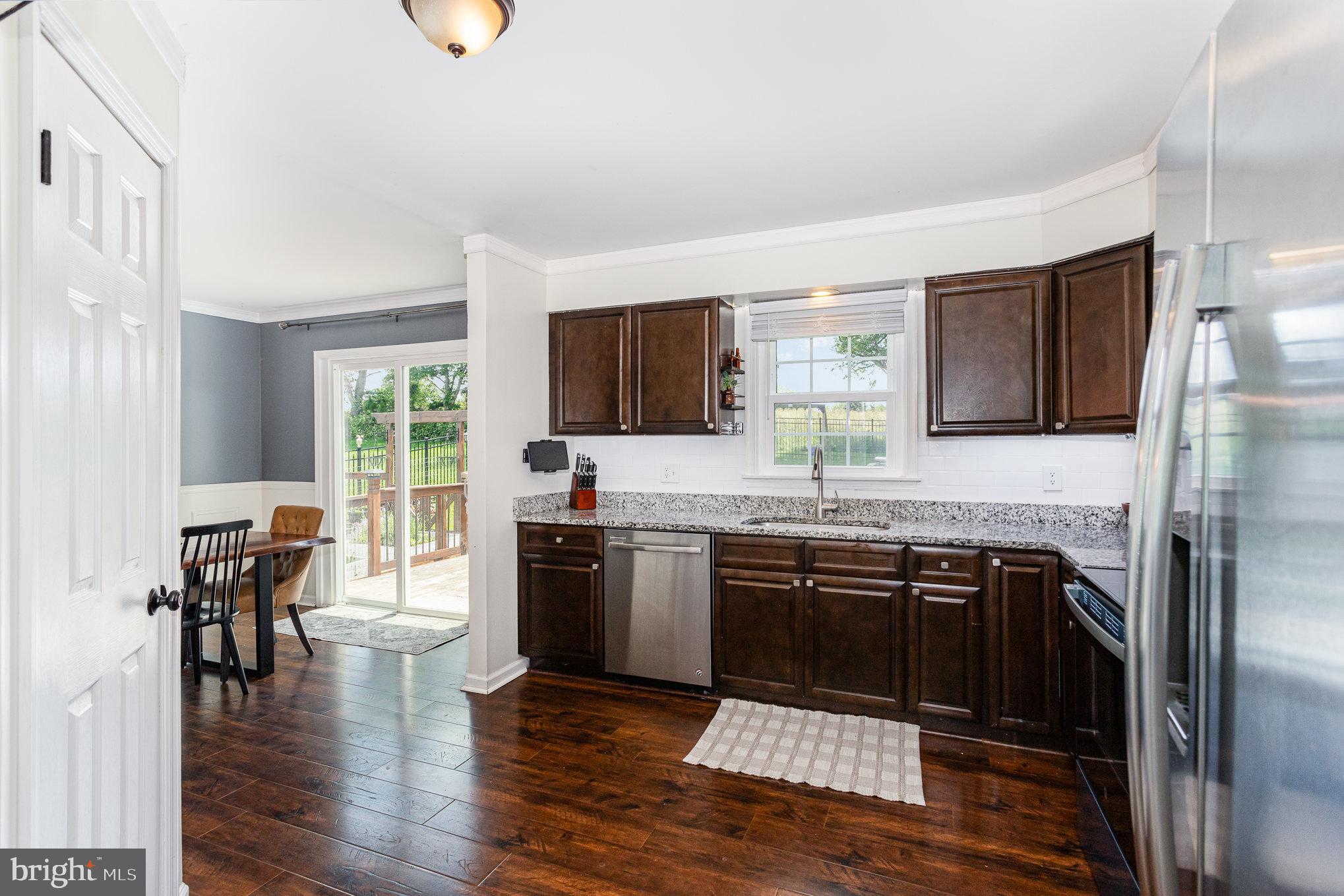 5071 Carrollton Dr