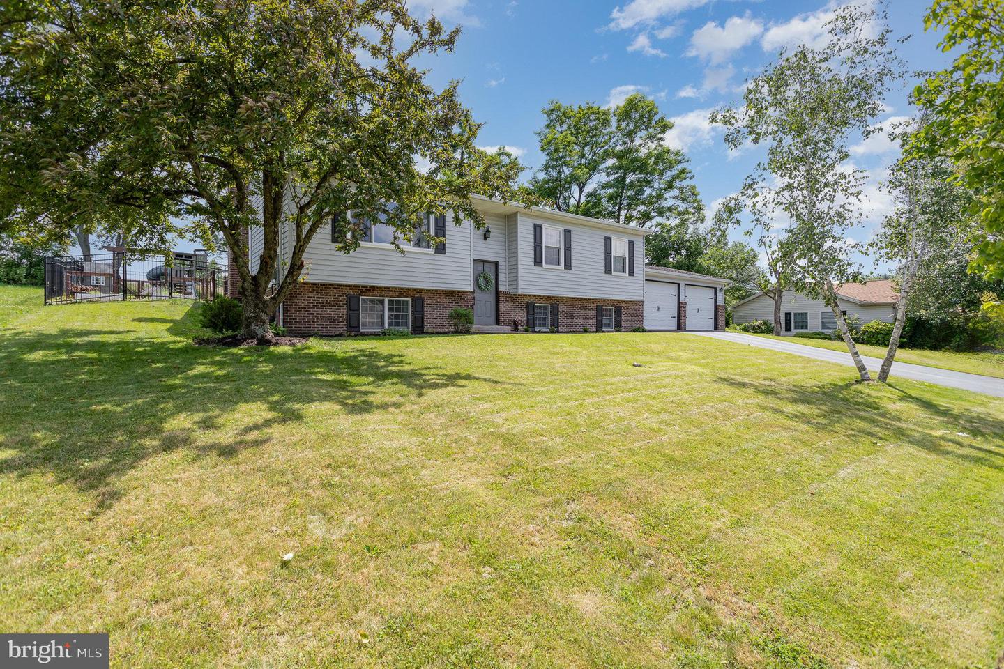 5071 Carrollton Dr