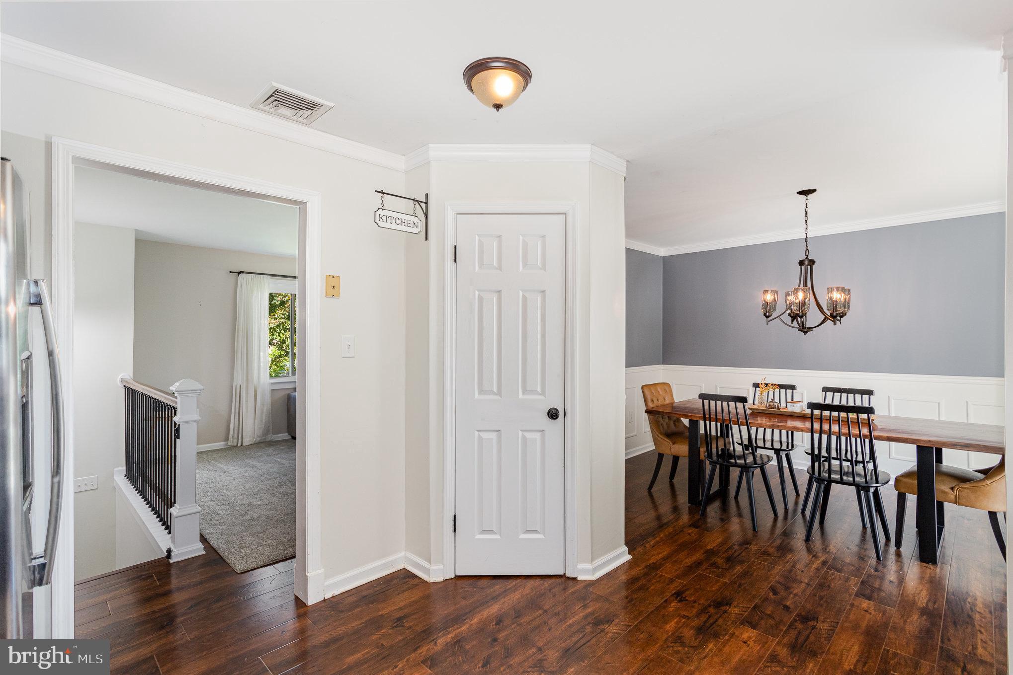 5071 Carrollton Dr