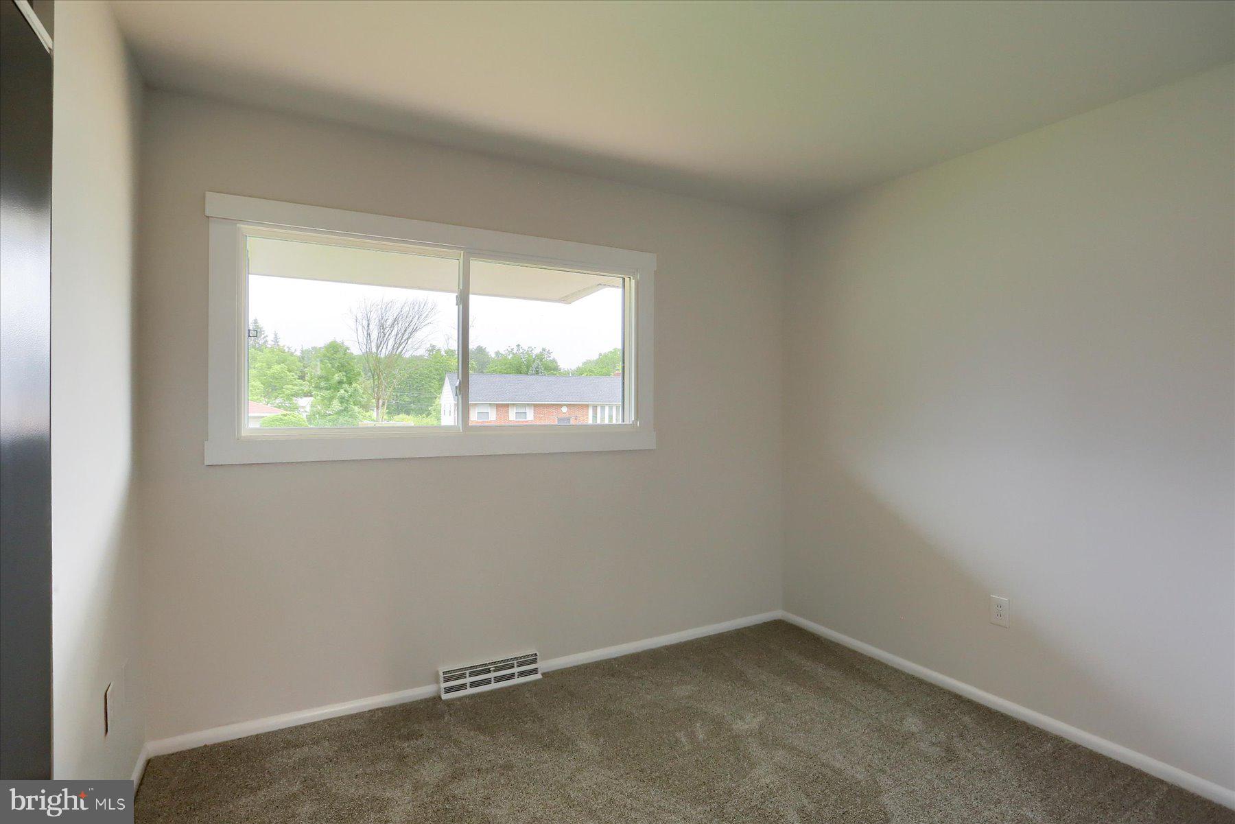 3616 CANTERBURY ROAD