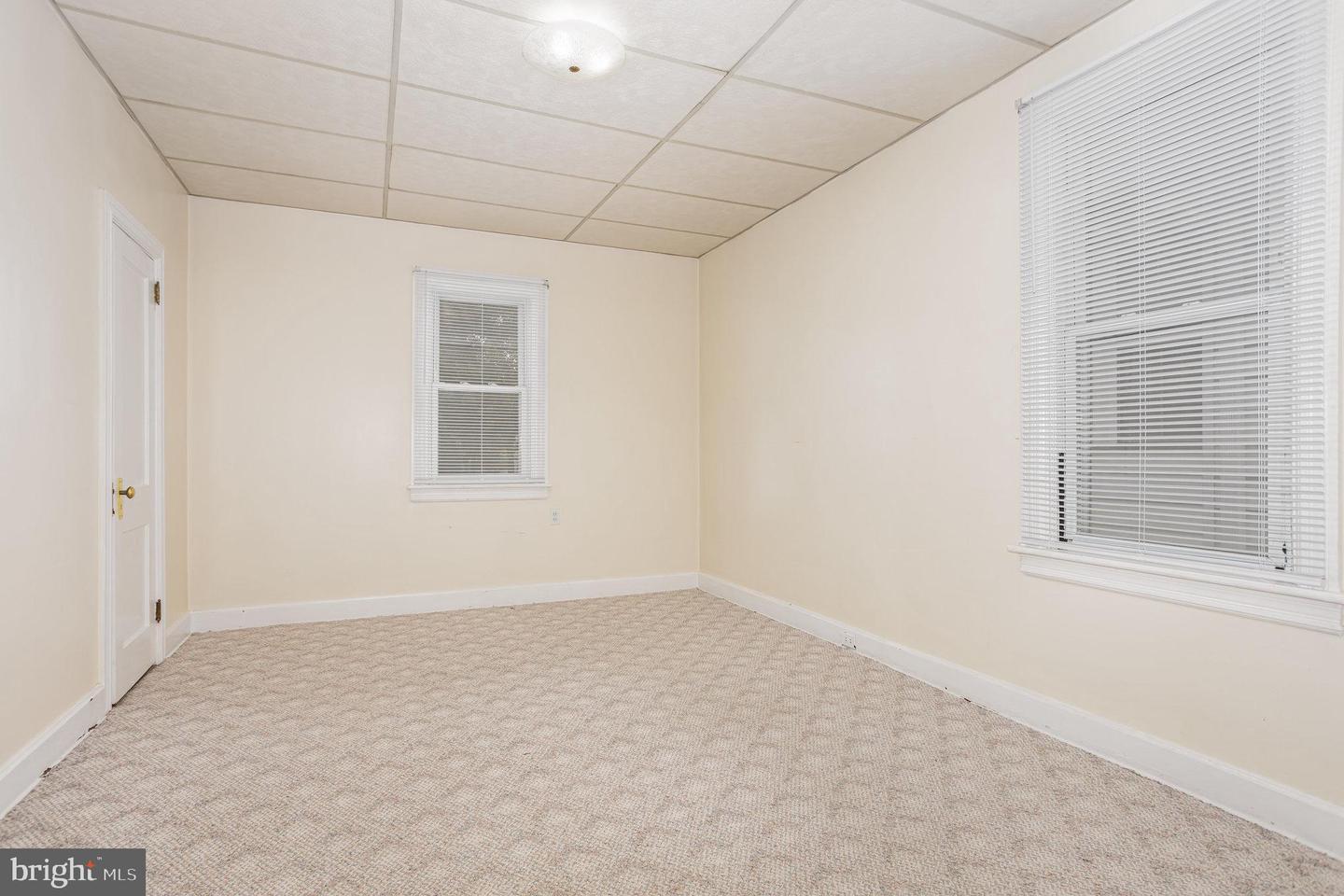 235 S 29th St