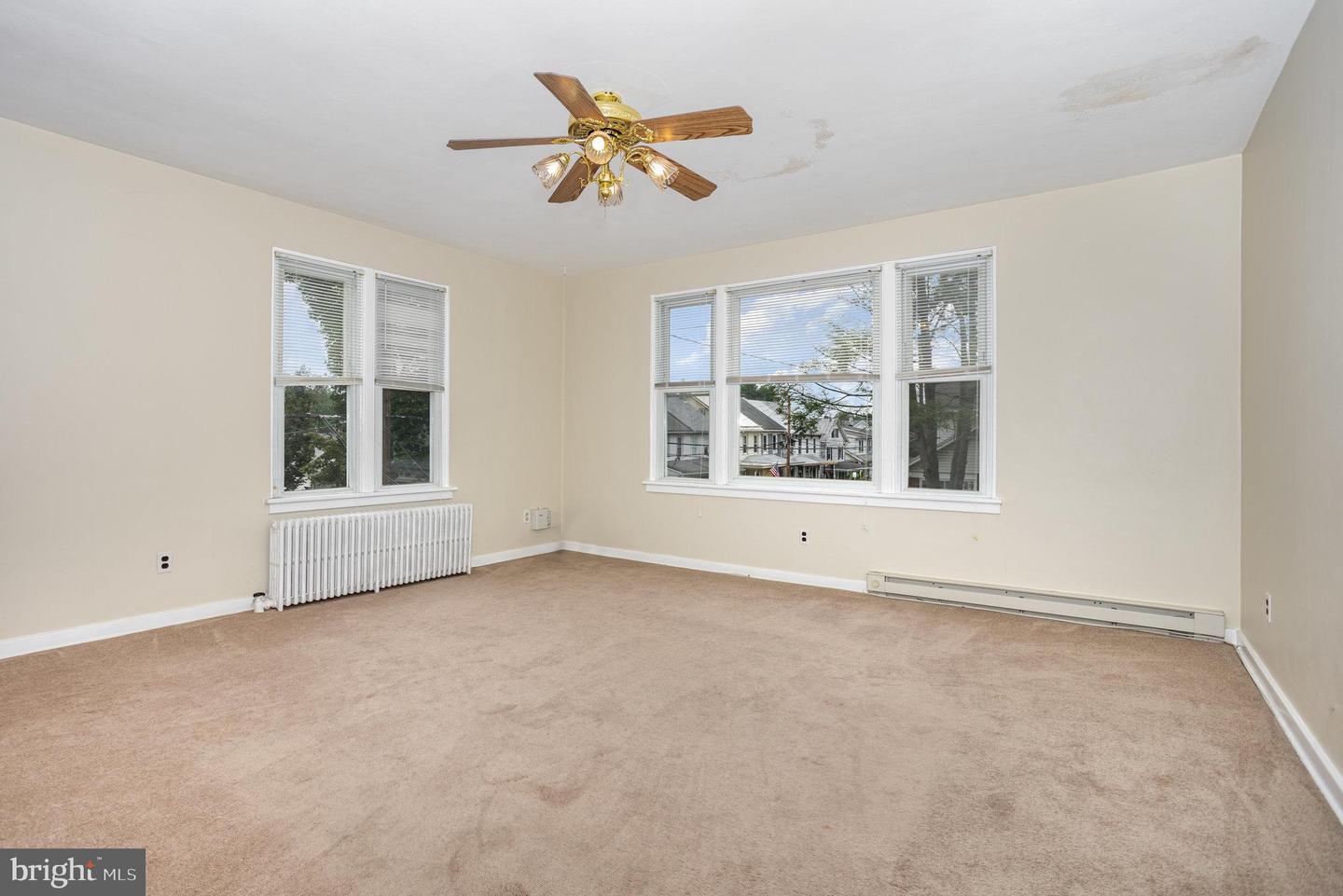 235 S 29th St