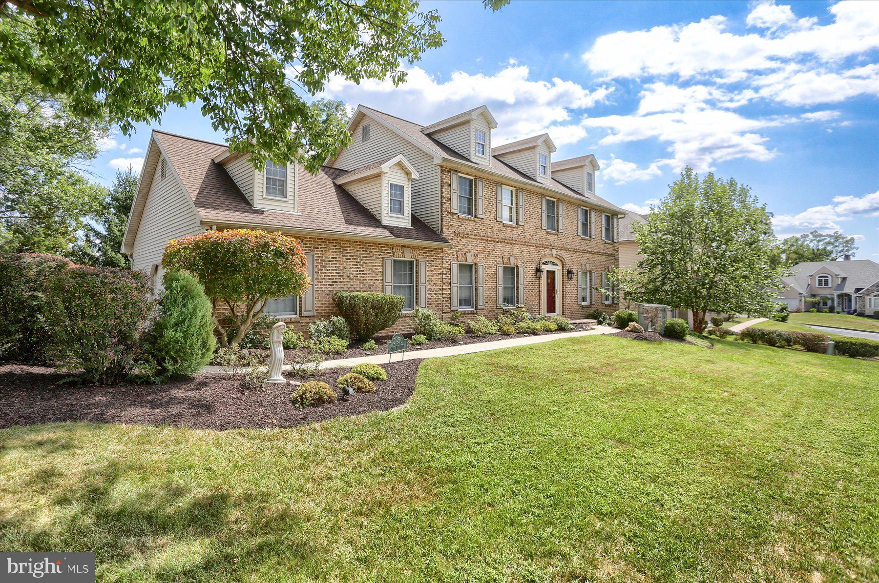 2450 E BAYBERRY DRIVE