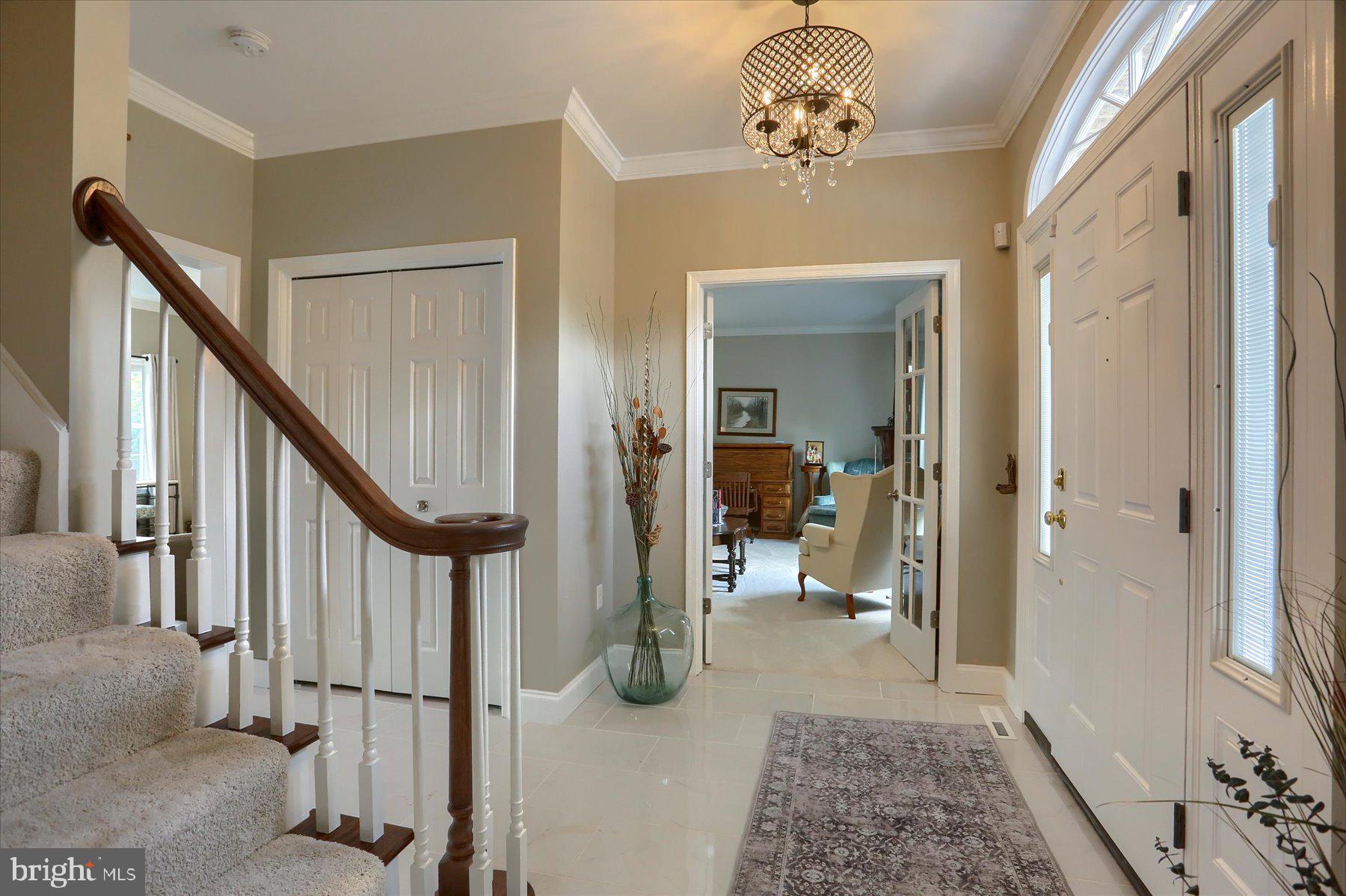 2450 E BAYBERRY DRIVE