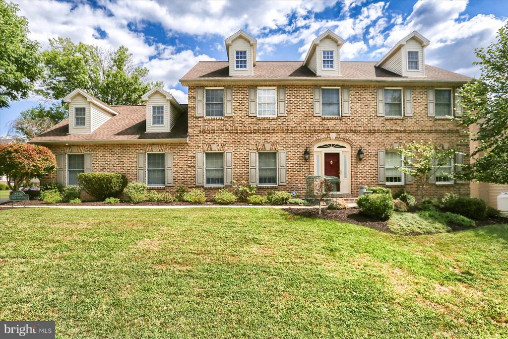 2450 E BAYBERRY DRIVE