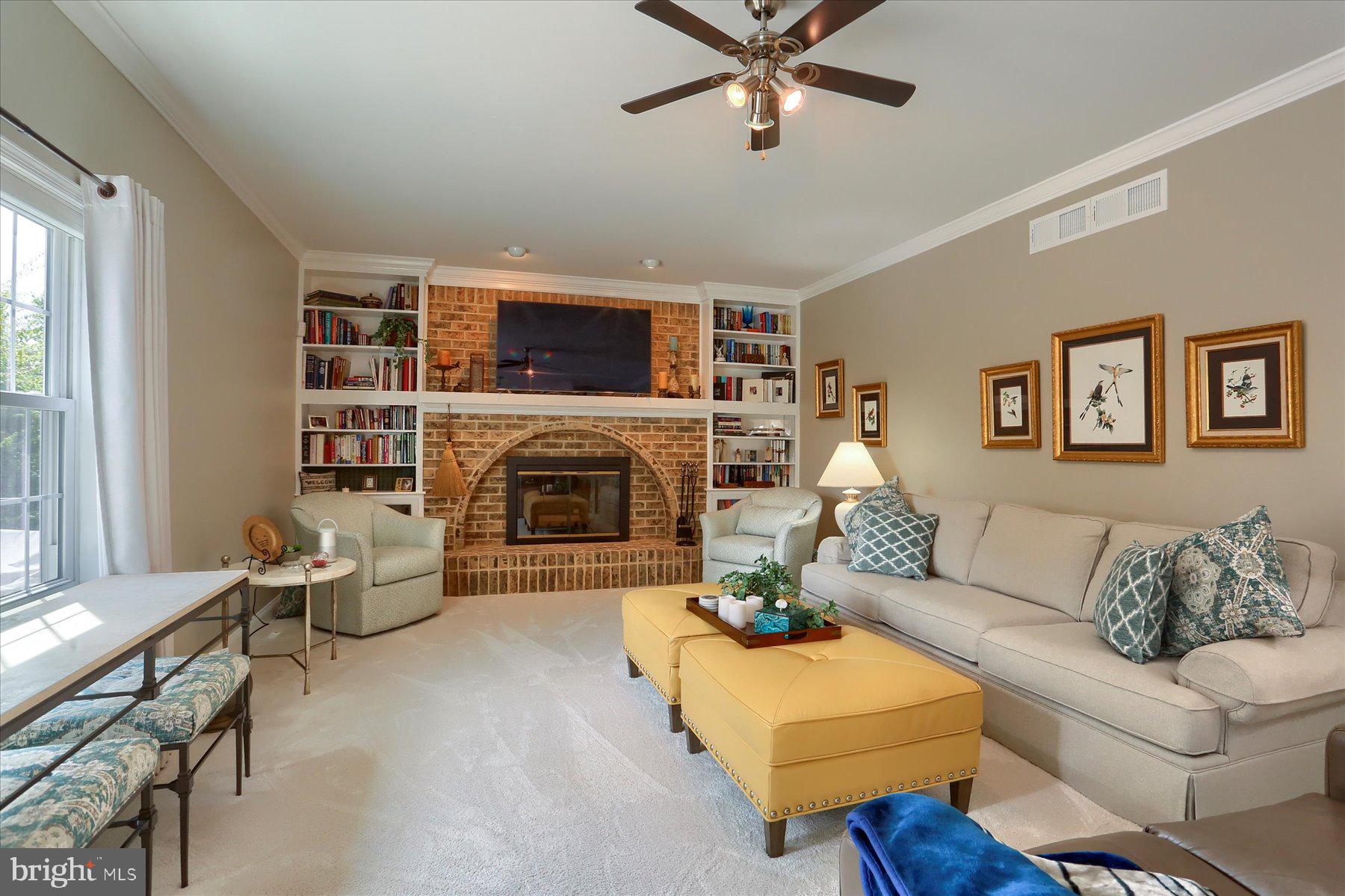 2450 E BAYBERRY DRIVE