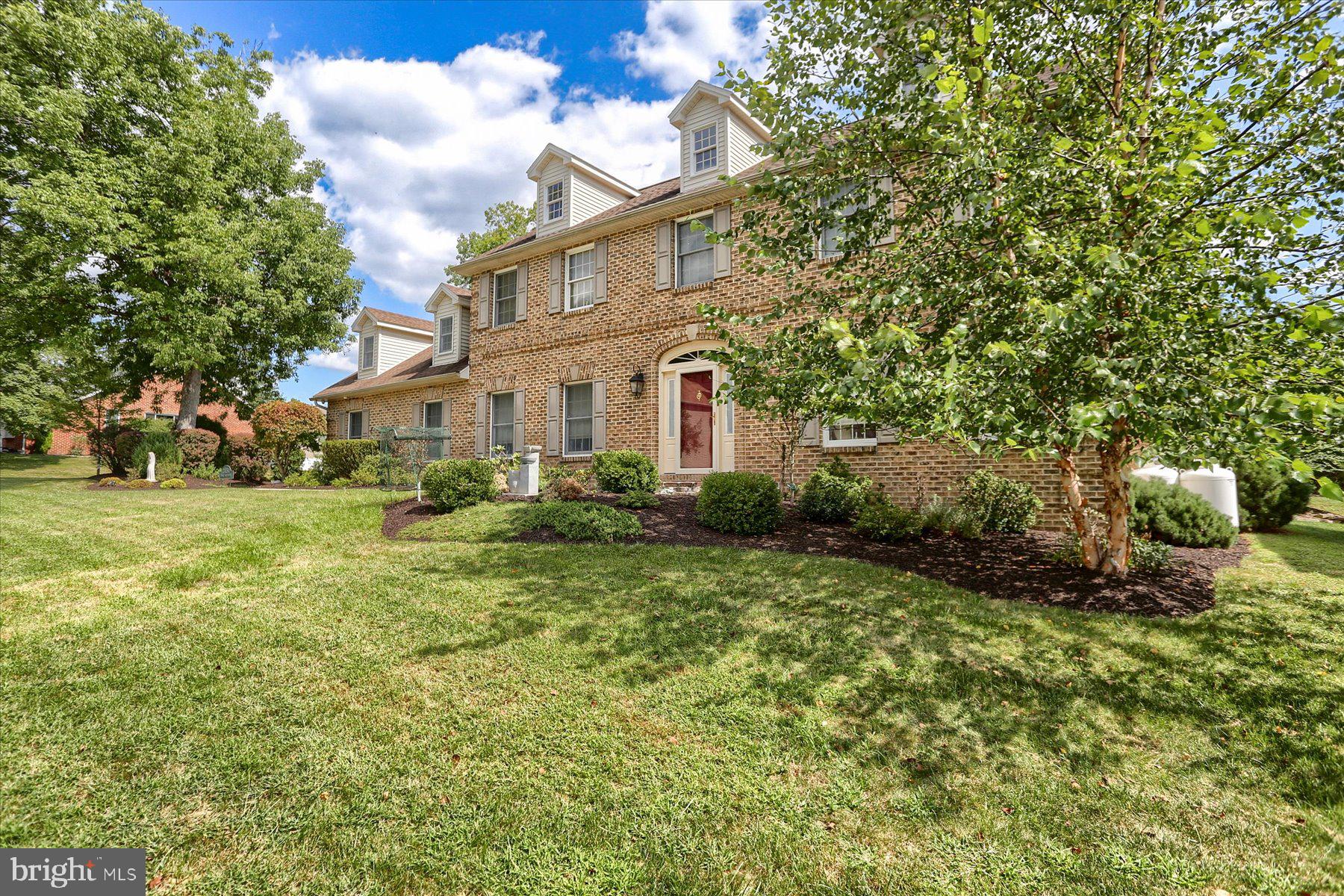 2450 E BAYBERRY DRIVE