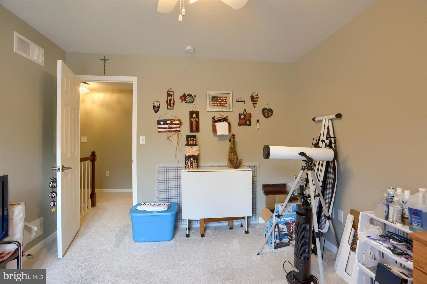 2450 E BAYBERRY DRIVE