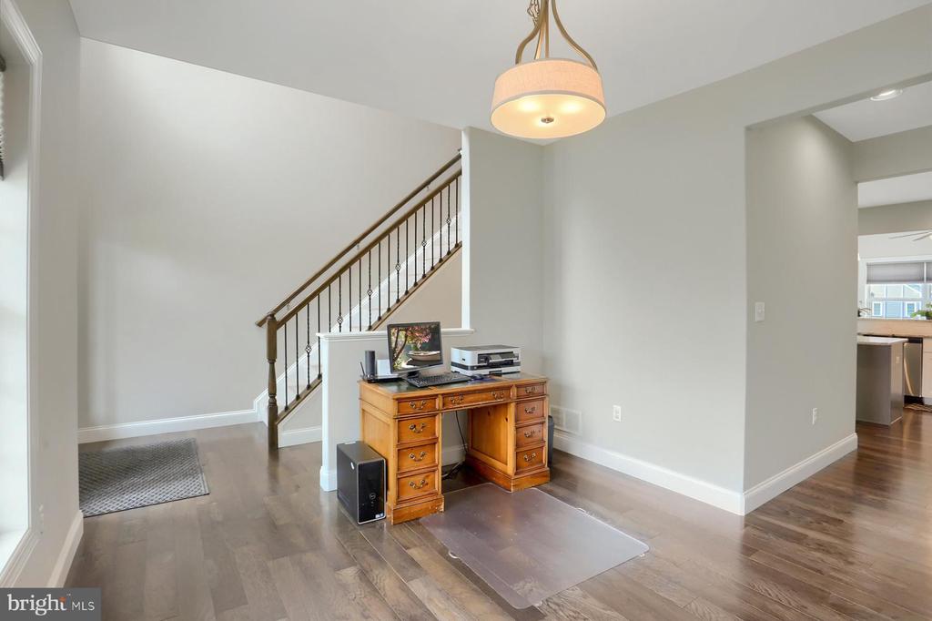 4504 EGRET DRIVE