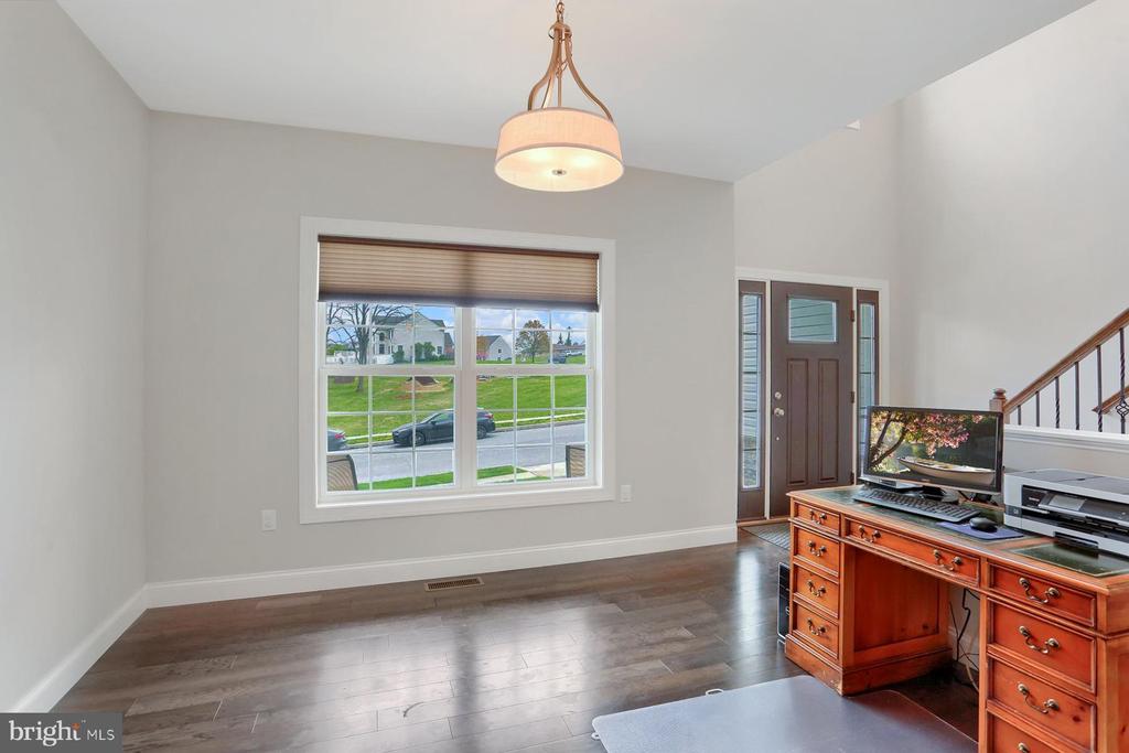 4504 EGRET DRIVE