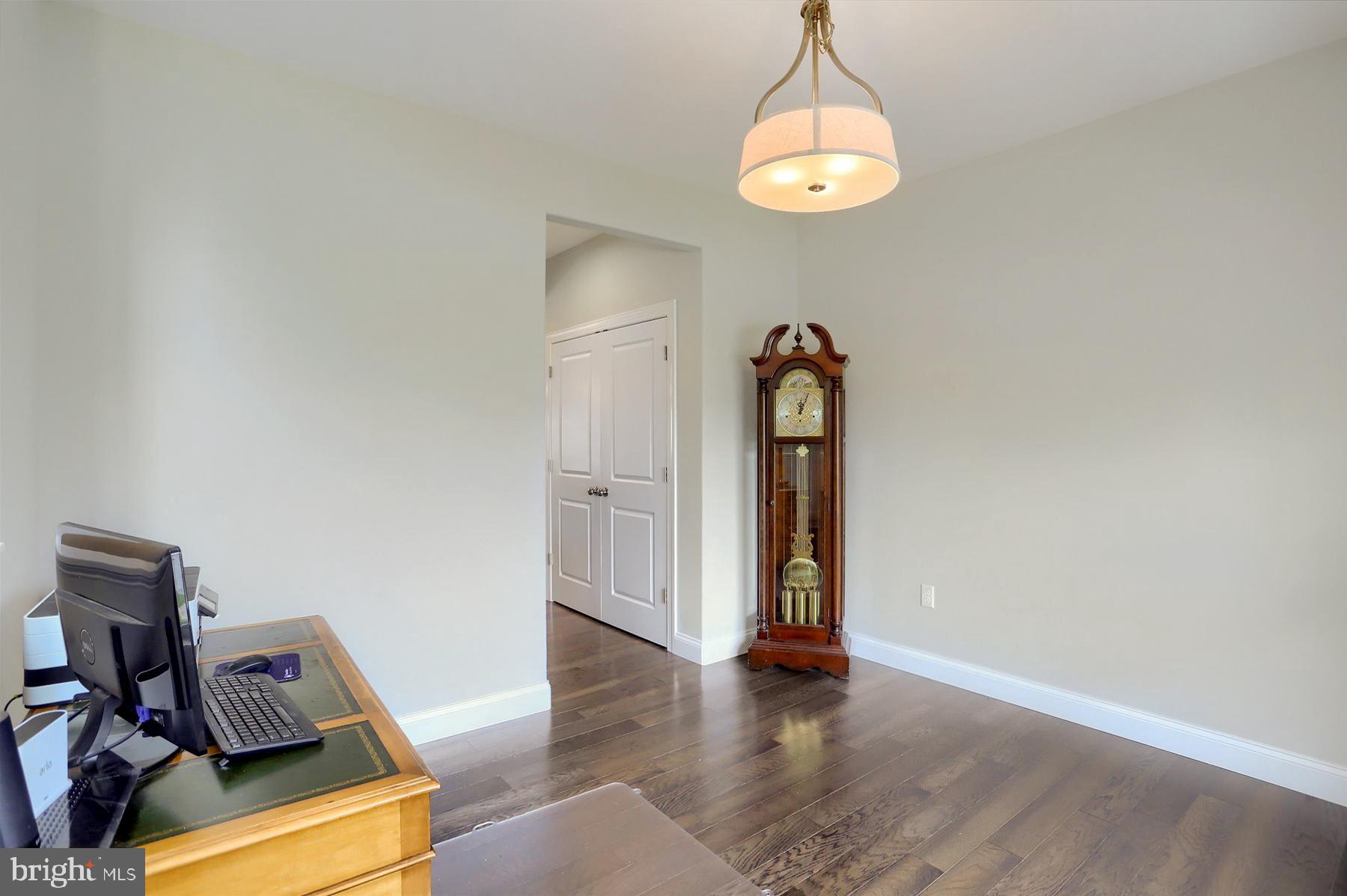 4504 EGRET DRIVE
