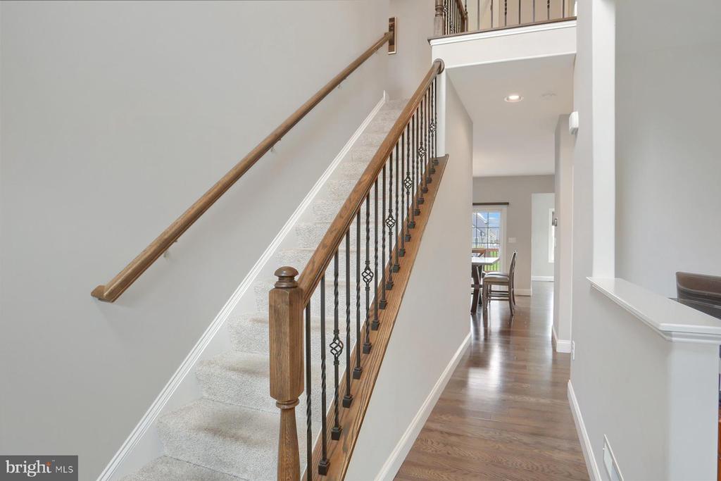4504 EGRET DRIVE