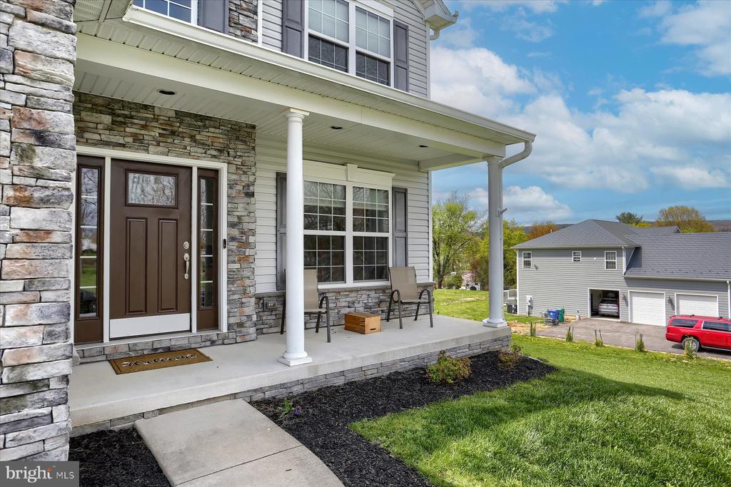 4504 EGRET DRIVE