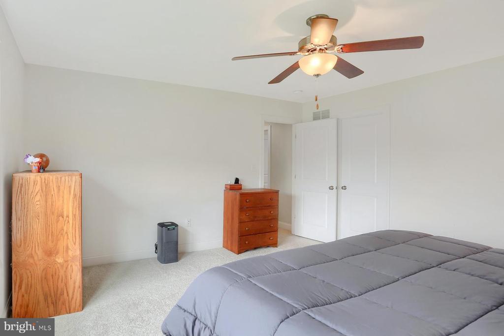 4504 EGRET DRIVE