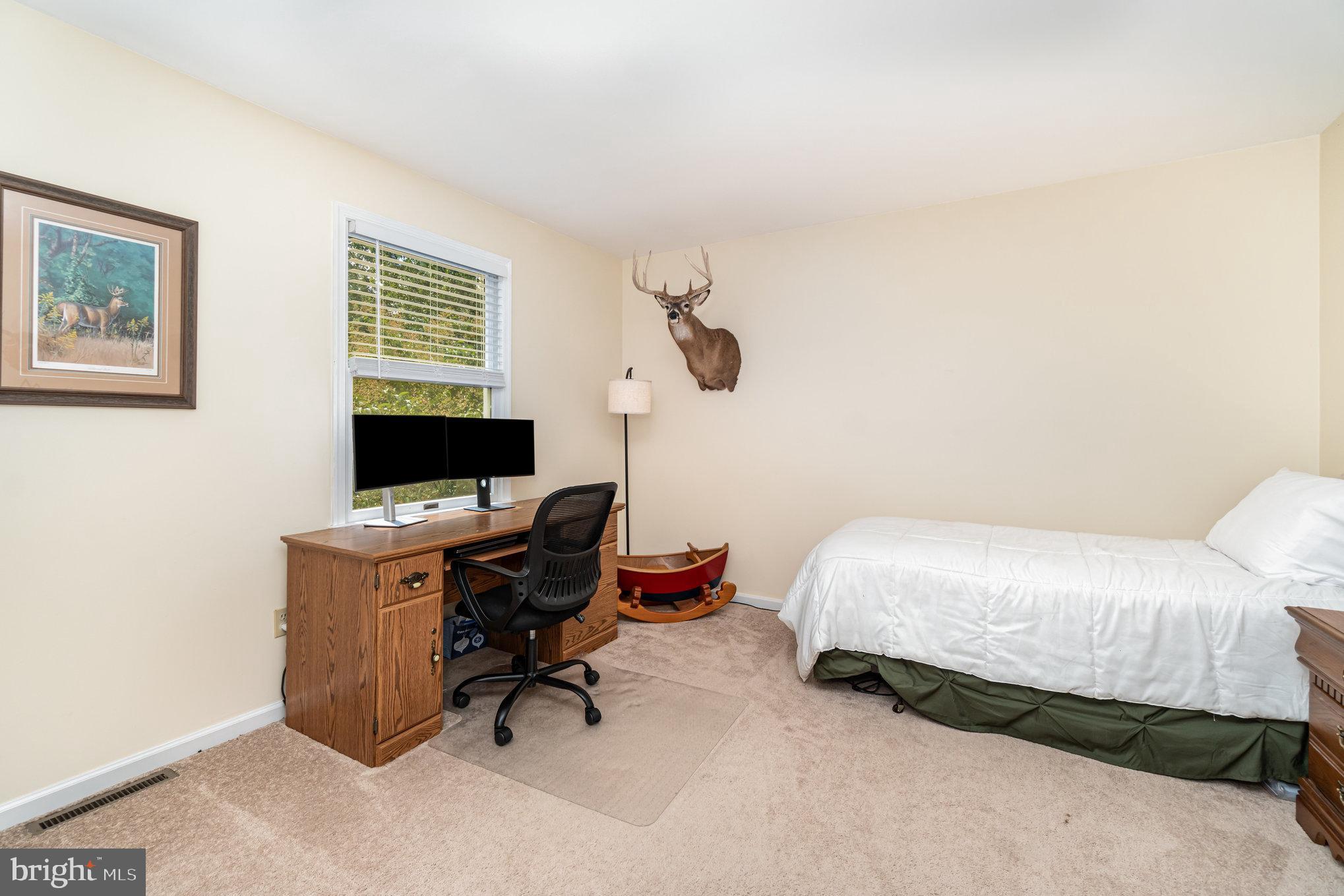 2512 BLARNEY DRIVE
