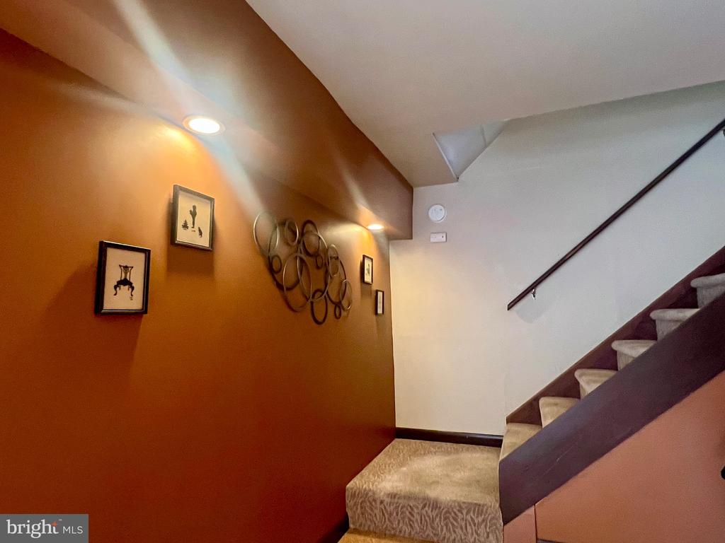 2740 BLUE HEN COURT