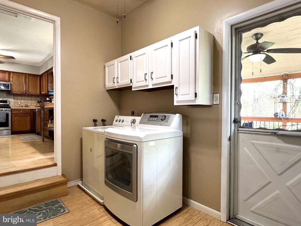 2740 BLUE HEN COURT