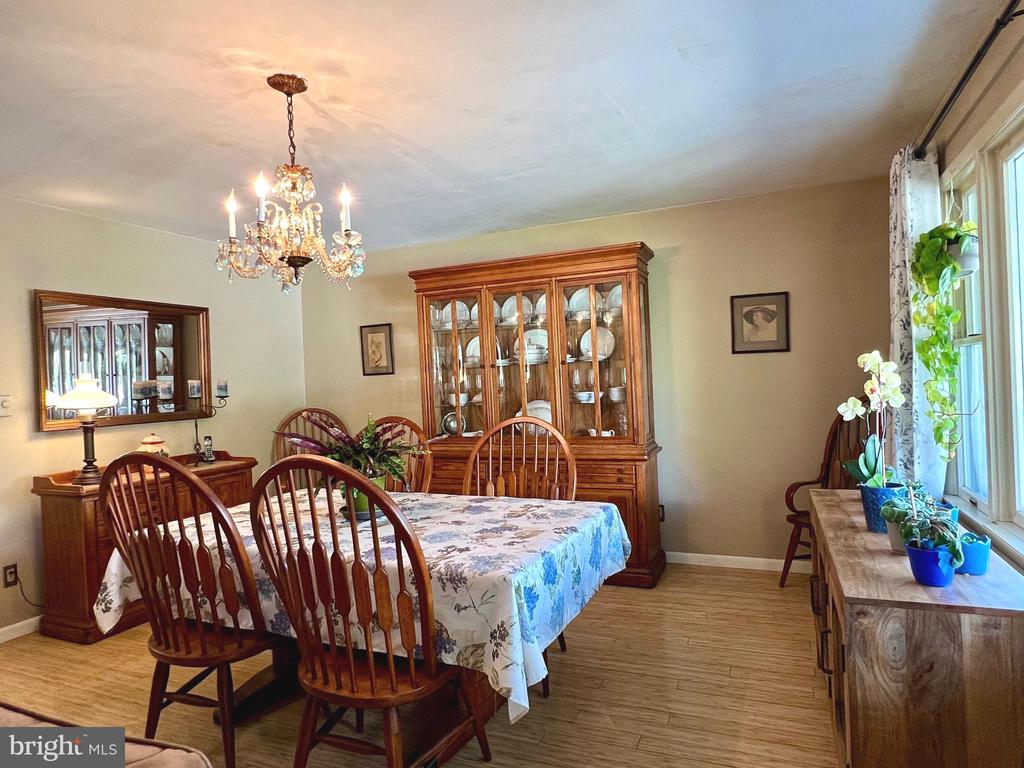 2740 BLUE HEN COURT