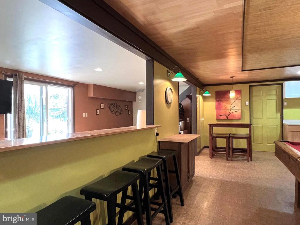 2740 BLUE HEN COURT