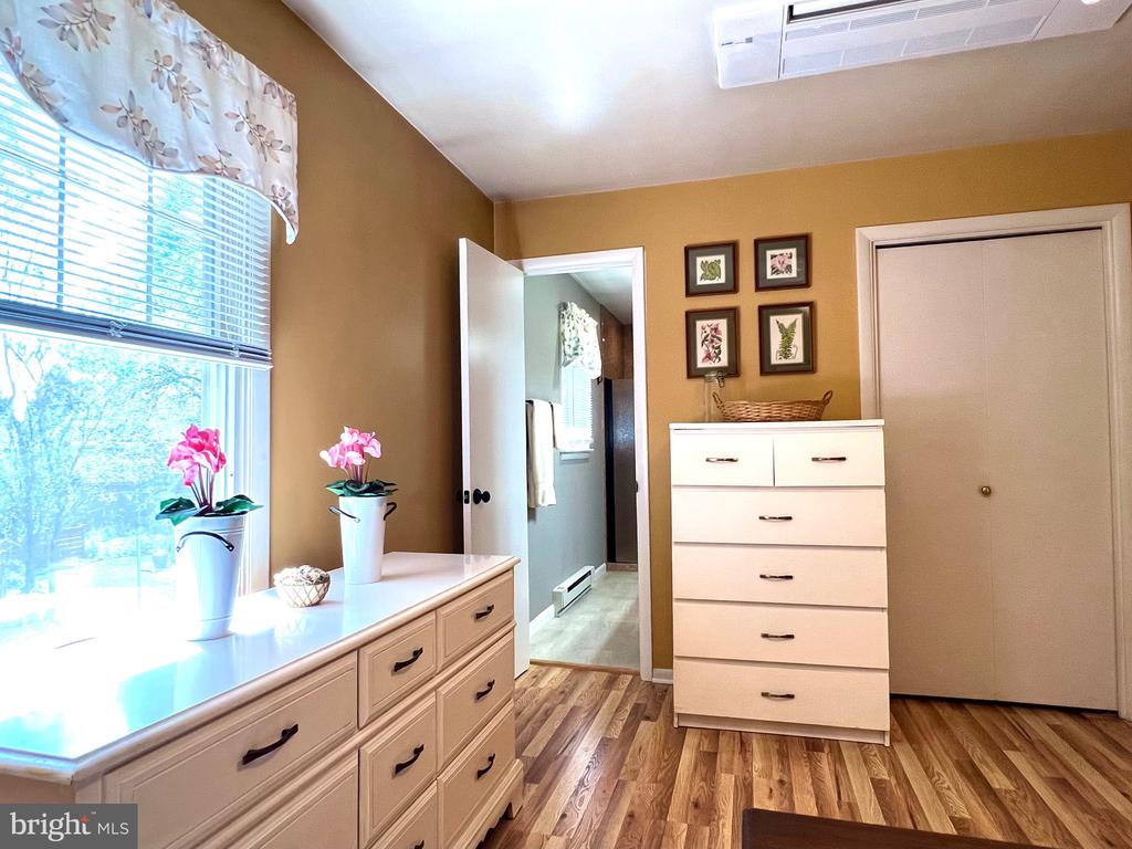 2740 BLUE HEN COURT
