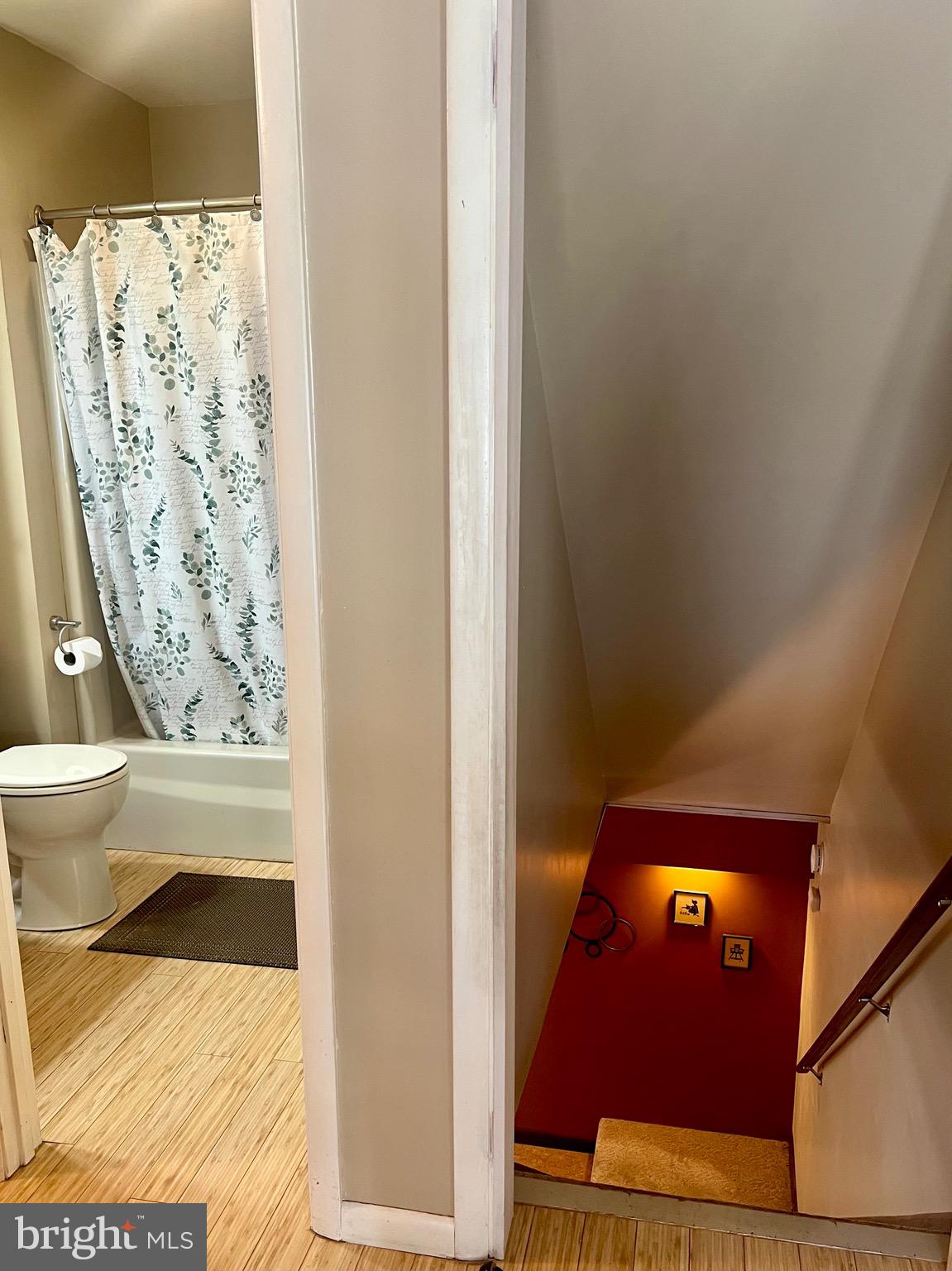2740 BLUE HEN COURT