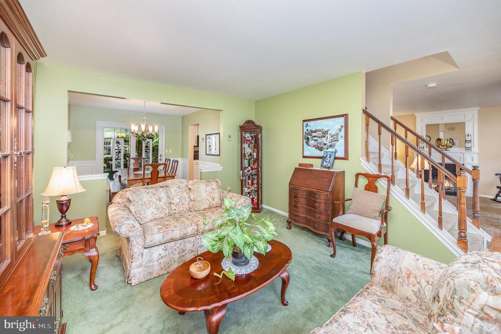 4321 NEW HAMPSHIRE DRIVE