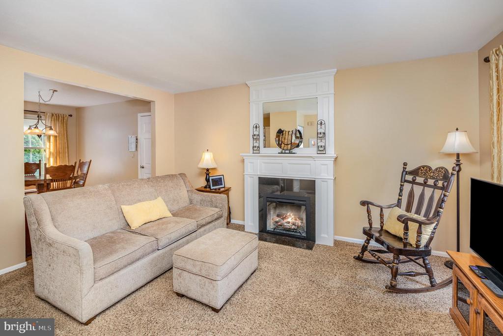 4321 NEW HAMPSHIRE DRIVE