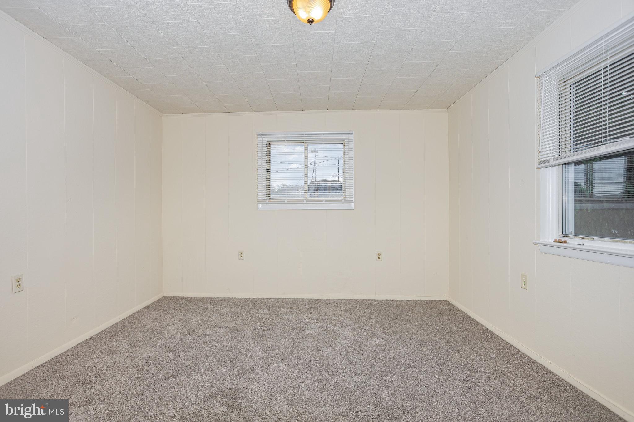 402 SPRUCE STREET
