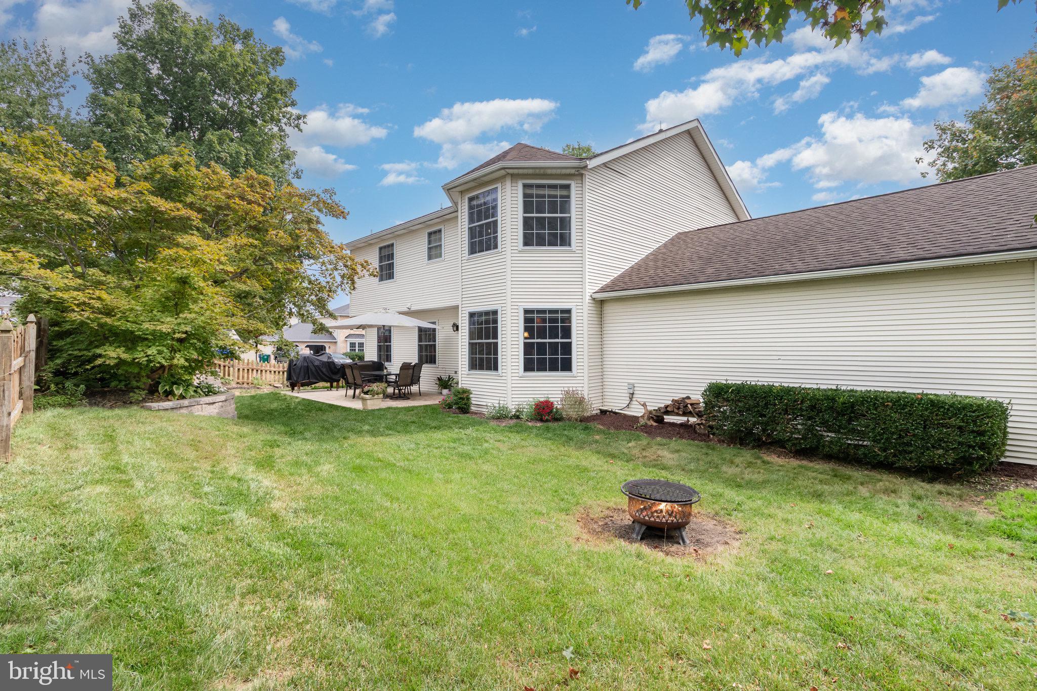 5738 CLOVERDALE ROAD